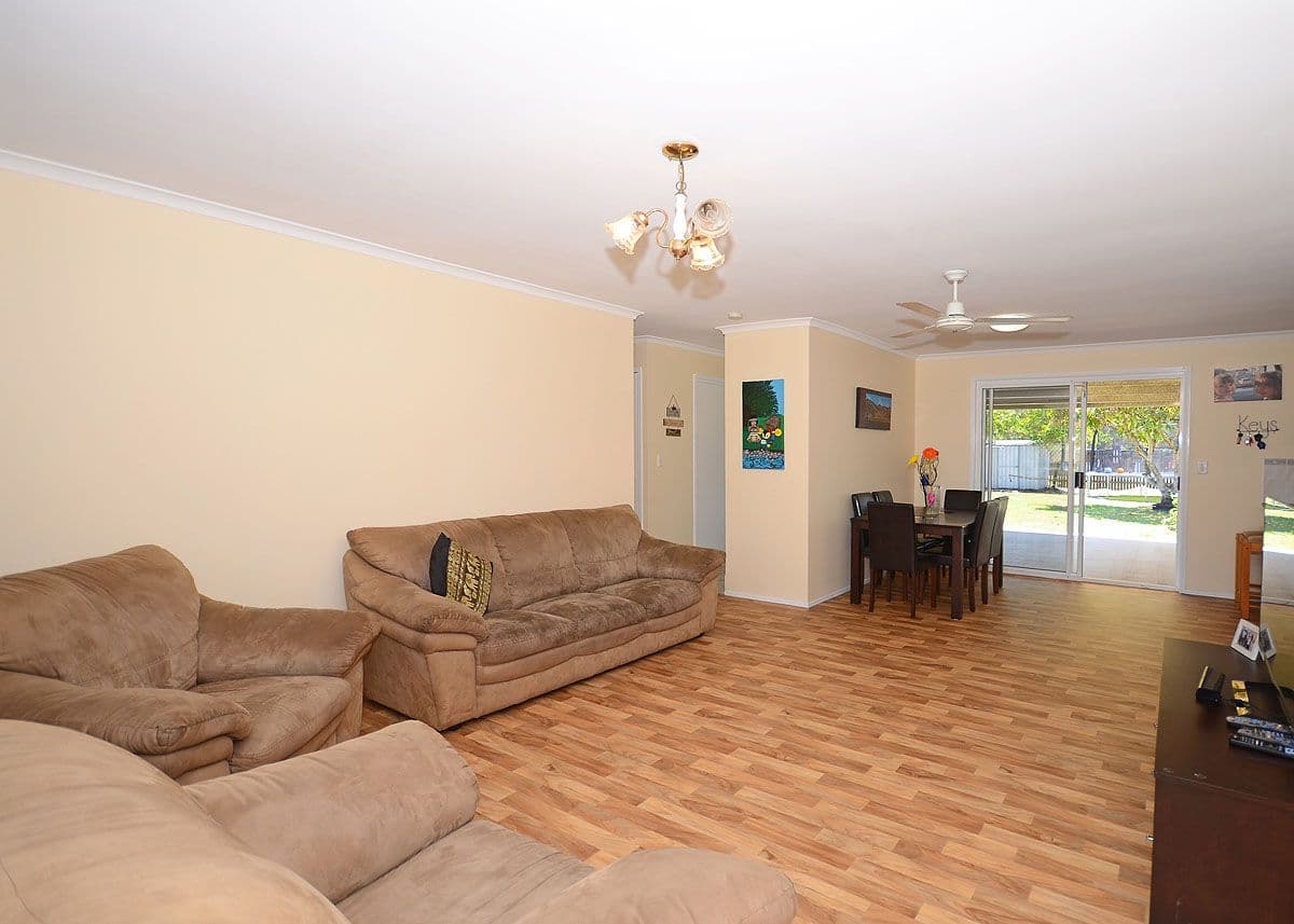 38 Areca Drive, KAWUNGAN QLD 4655, Kawungan - Thumbnail 2
