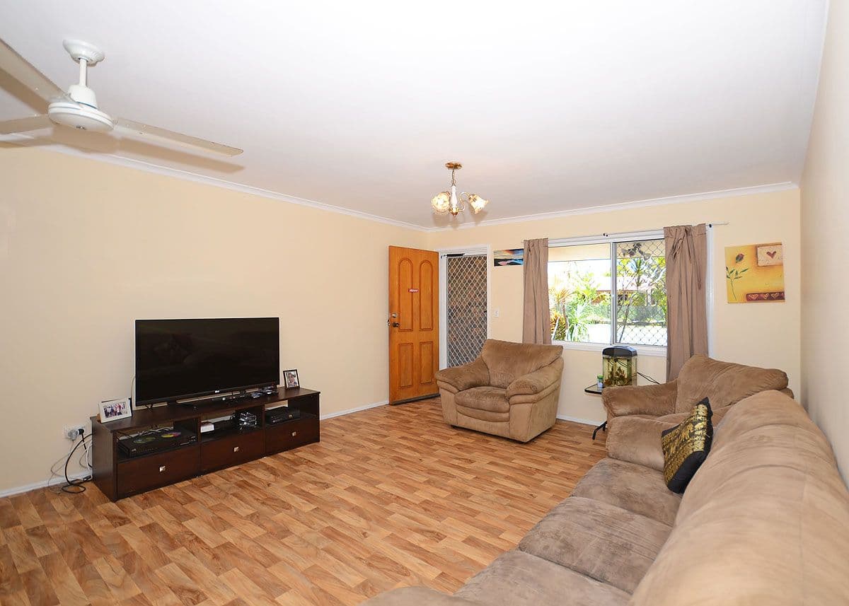 38 Areca Drive, KAWUNGAN QLD 4655, Kawungan - Thumbnail 4