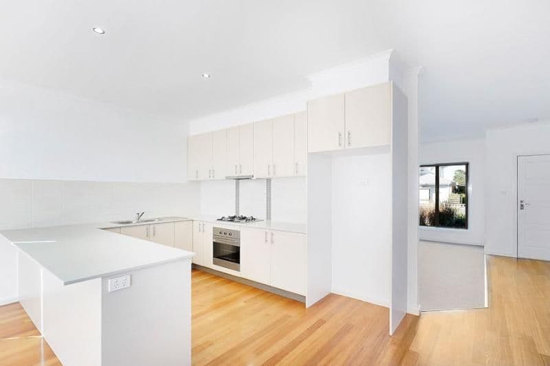 1/180 Woods Street, NEWPORT VIC 3015, Newport - Thumbnail 3