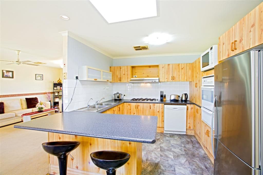 1 Nightmist Grove, ST CLAIR NSW 2759, St Clair - Thumbnail 3