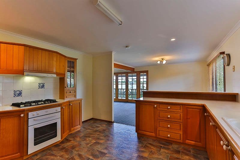 9 Mollison Court, WILSONTON QLD 4350, Wilsonton - Thumbnail 8