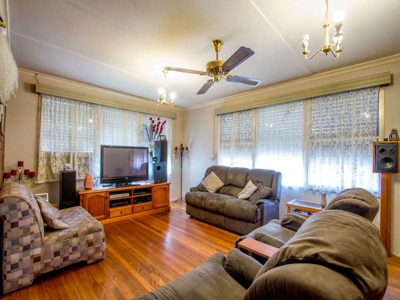 27 Coolgardie Street, FRANKSTON NORTH VIC 3200, Frankston North - Thumbnail 2
