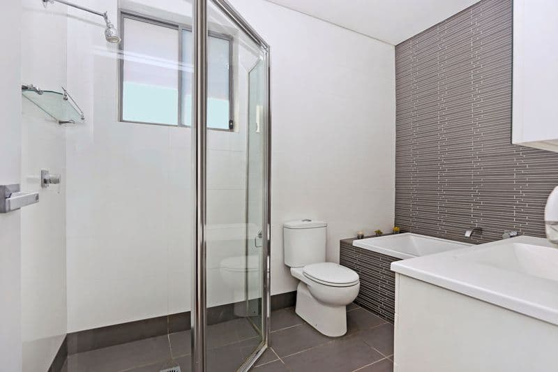12 Rawson Road, GREENACRE NSW 2190, Greenacre - Thumbnail 5