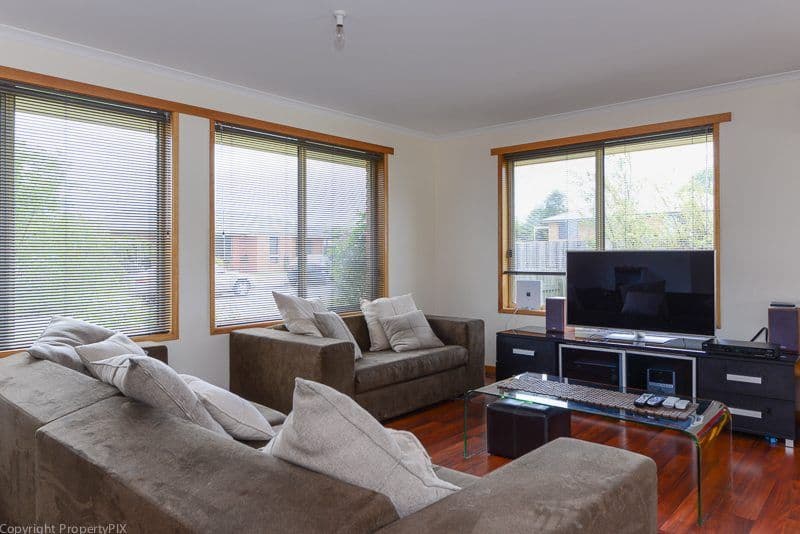 25 Manor Gardens, KINGSTON TAS 7050, Kingston - Thumbnail 4
