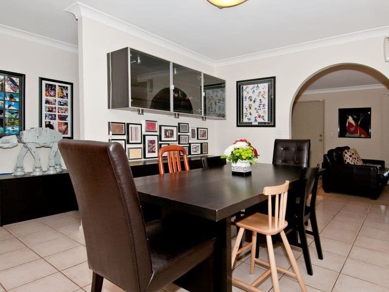 11 Leanne Court, MOUNT WARREN PARK QLD 4207, Mount Warren Park - Thumbnail 5
