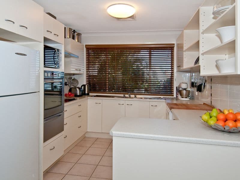 11 Leanne Court, MOUNT WARREN PARK QLD 4207, Mount Warren Park - Thumbnail 4