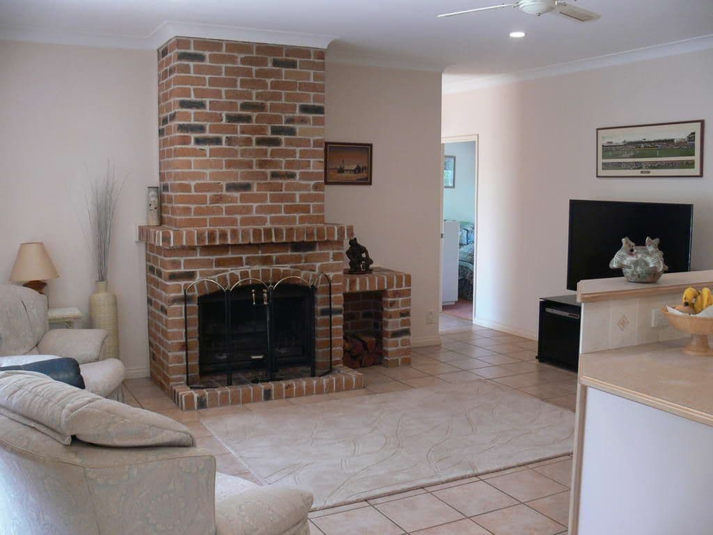 77 Brett Road, BLACKBUTT QLD 4314, Blackbutt - Thumbnail 6