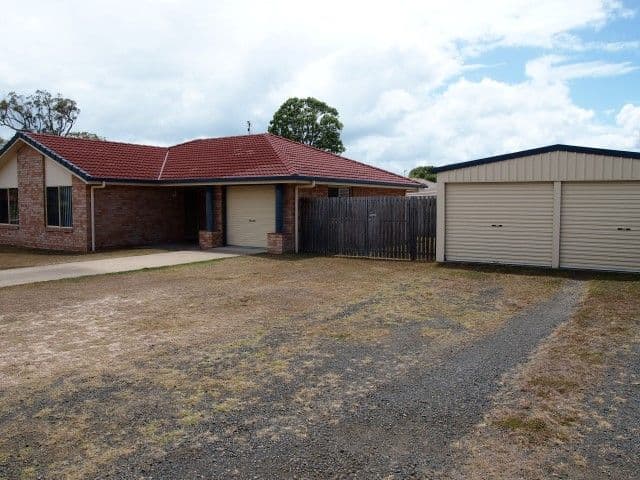 3 Cato Court, TORQUAY QLD 4655, Torquay - Image 1