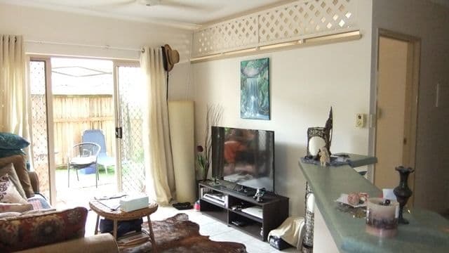 19 Mahogany Street, MANOORA QLD 4870, Manoora - Thumbnail 5