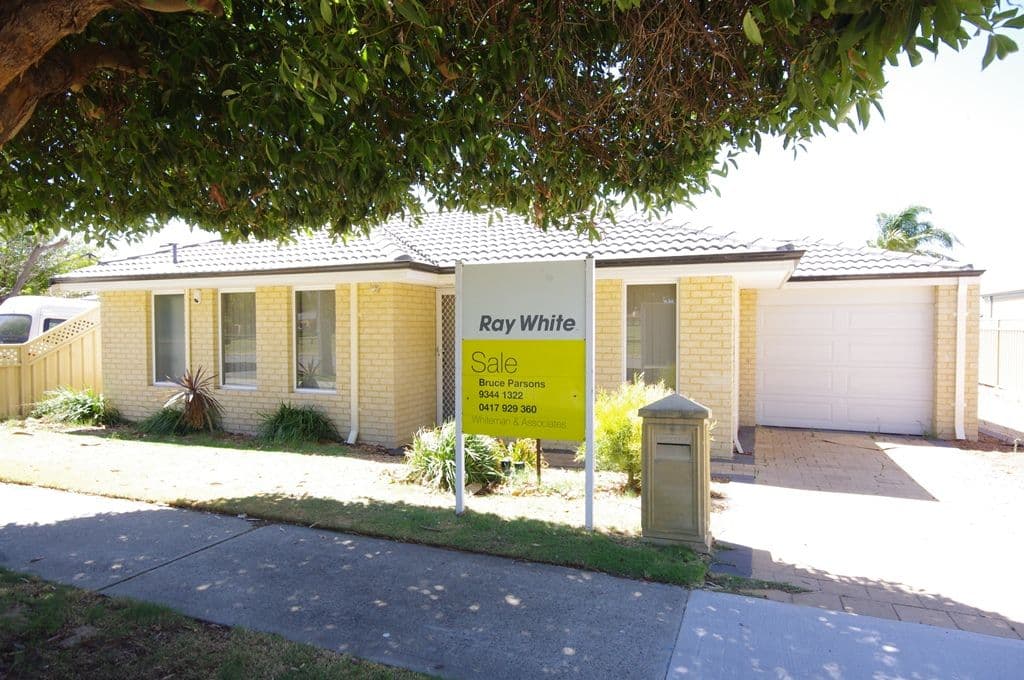 17a Robertsbridge Road, NOLLAMARA WA 6061, Nollamara - Thumbnail 3