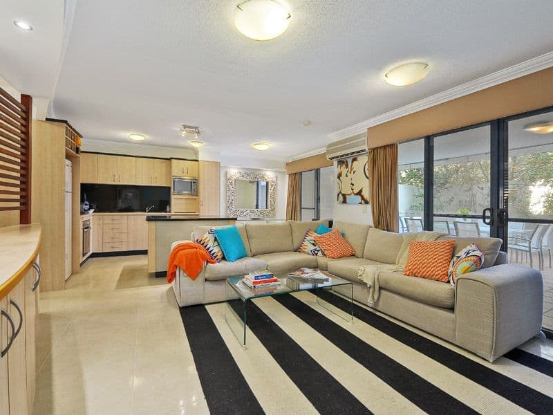 33 Helen Street, NEWSTEAD QLD 4006, Newstead - Image 1