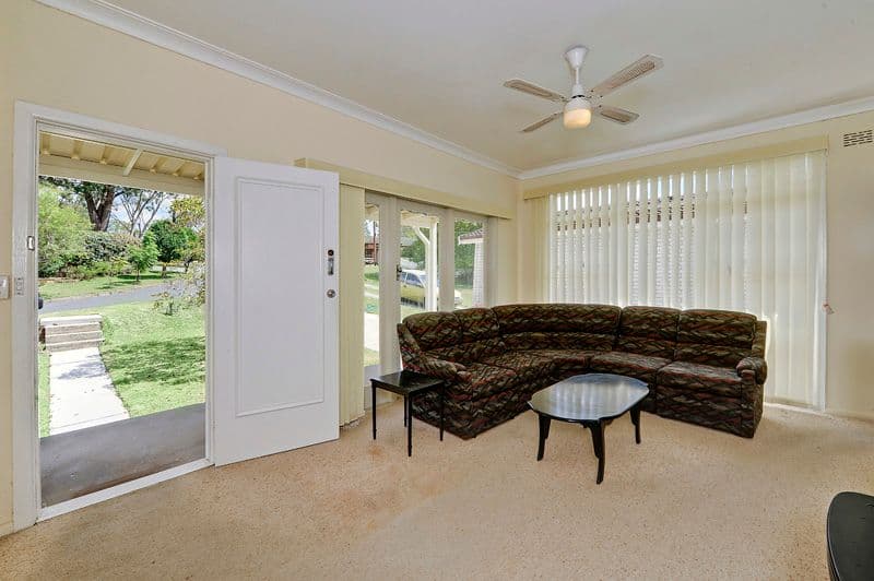 7 Pitman Avenue, HORNSBY HEIGHTS NSW 2077, Hornsby Heights - Thumbnail 4