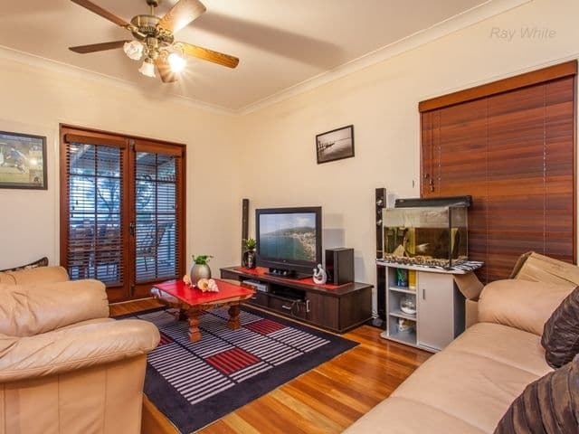 5 Esplanade, DECEPTION BAY QLD 4508, Deception Bay - Thumbnail 8