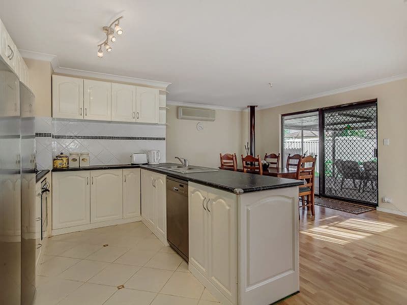 54 Stainer Avenue, ROCKINGHAM WA 6168, Rockingham - Thumbnail 2