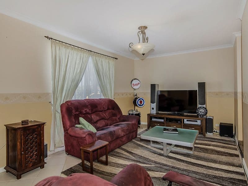 54 Stainer Avenue, ROCKINGHAM WA 6168, Rockingham - Thumbnail 8