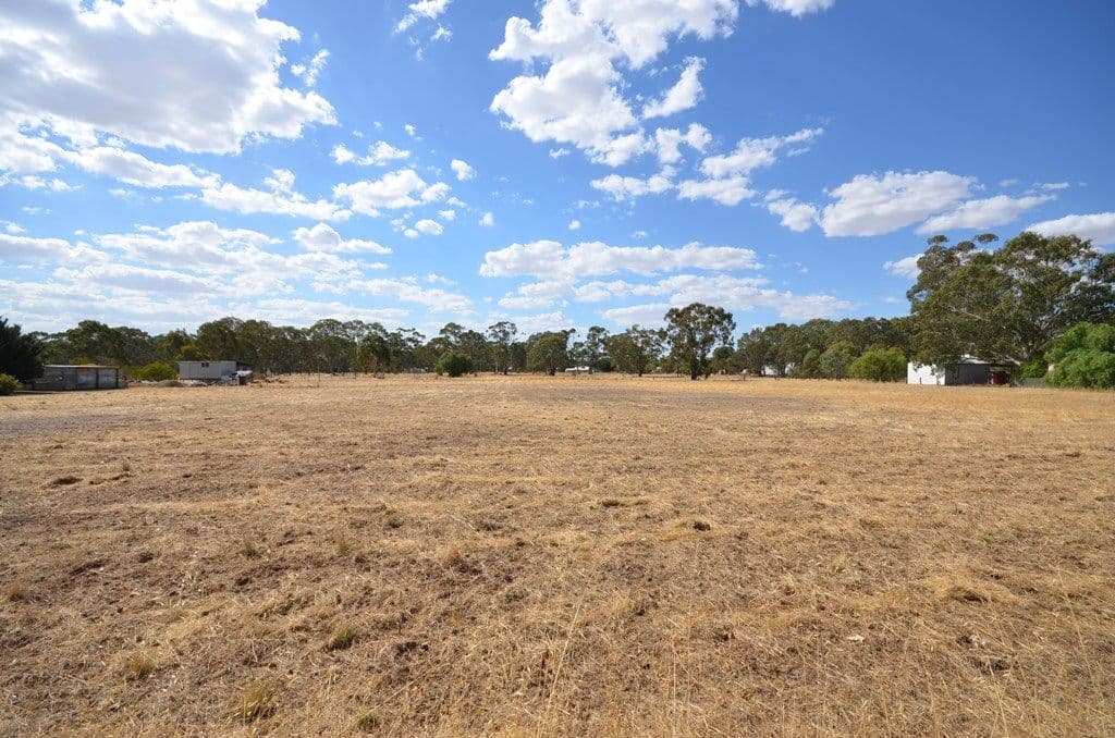 29-33 Bunbury Street, GLENORCHY  Victoria  3385, Australia, Glenorchy - Thumbnail 2
