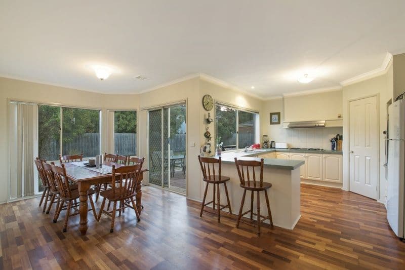 43 Sutherland Avenue, ASPENDALE GARDENS VIC 3195, Aspendale Gardens - Thumbnail 2