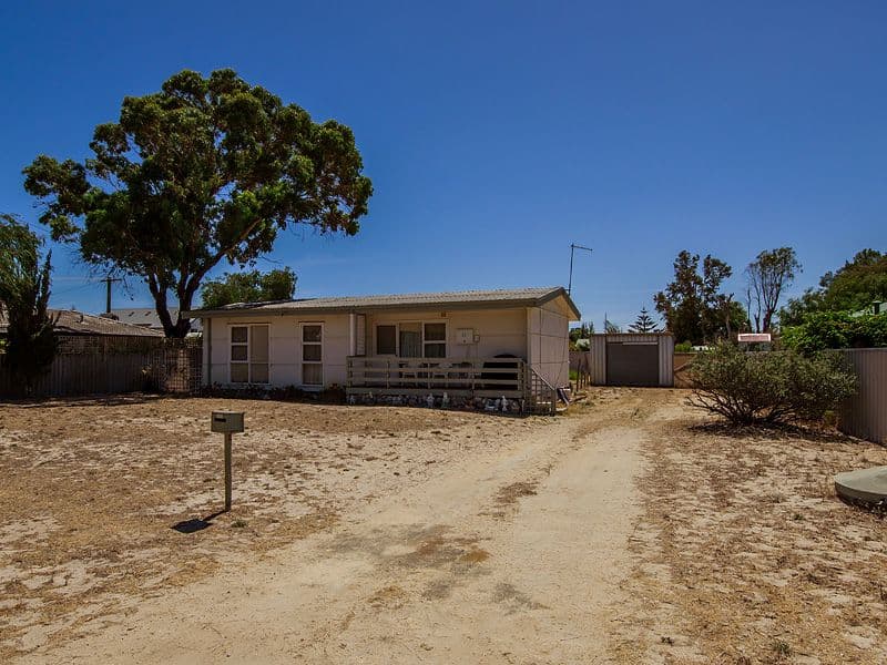 11 Karunjie Road, GOLDEN BAY WA 6174, Golden Bay - Thumbnail 3