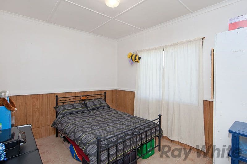 35 Manuka Parade, GOROKAN NSW 2263, Gorokan - Thumbnail 7