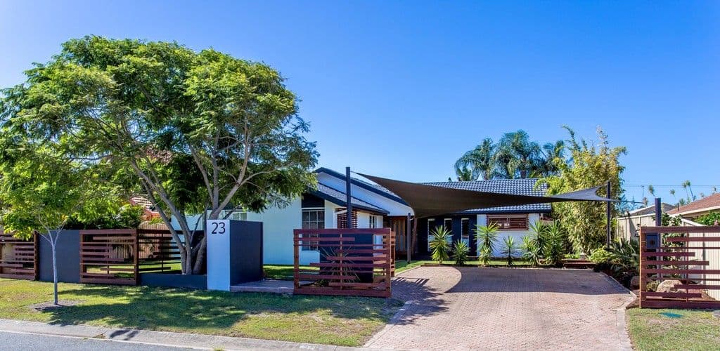 23 Darnay Road, BROADBEACH WATERS QLD 4218, Broadbeach Waters - Thumbnail 2