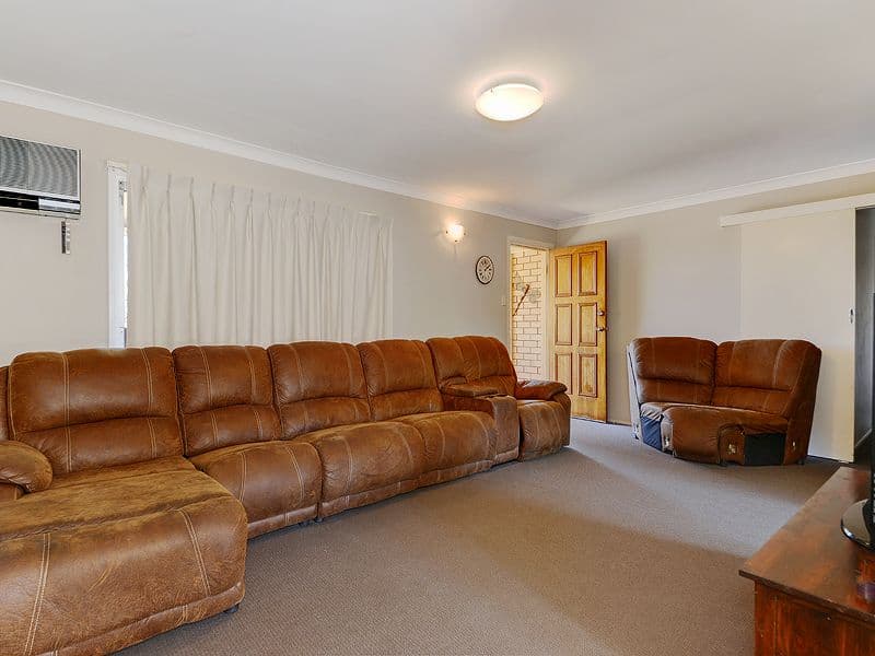 37 Tainton Street, CLONTARF QLD 4019, Clontarf - Thumbnail 2