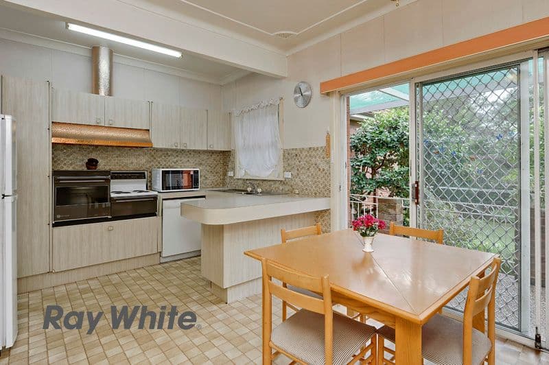 10 Elbon Avenue, EPPING NSW 2121, Epping - Thumbnail 3