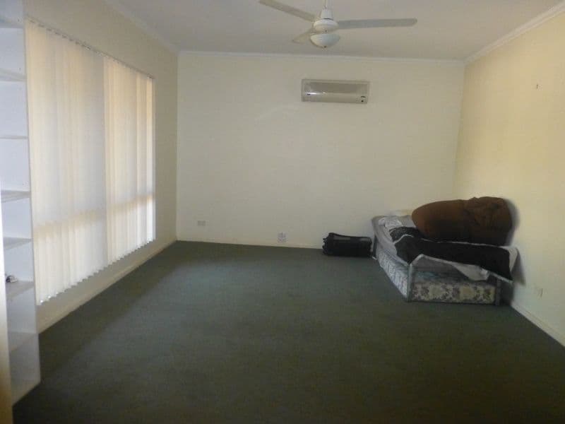 17 McCamey Loop, BAYNTON WA 6714, Baynton - Thumbnail 7