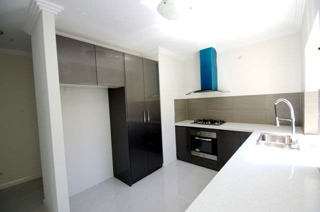 28 Kenwick Way, BALGA WA 6061, Balga - Thumbnail 6