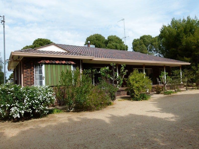 352 Calarie Road, FORBES NSW 2871, Forbes - Thumbnail 4