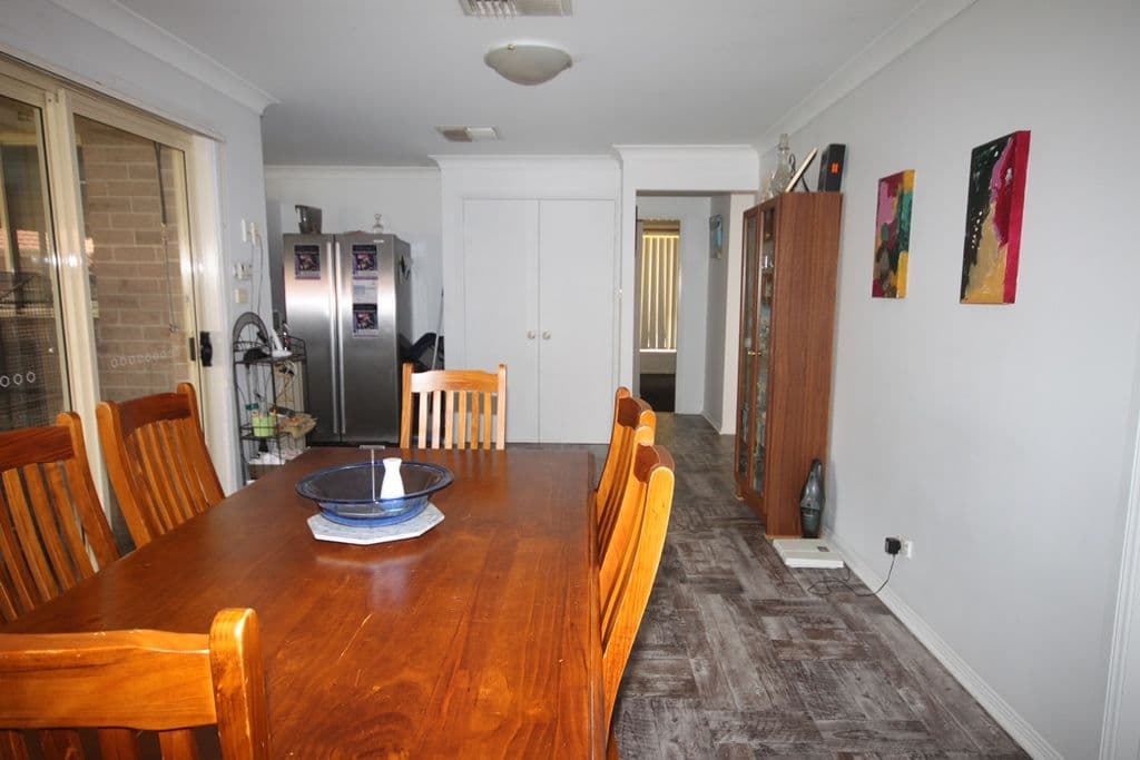 4 Burdekin Place, WESTDALE NSW 2340, Westdale - Thumbnail 4