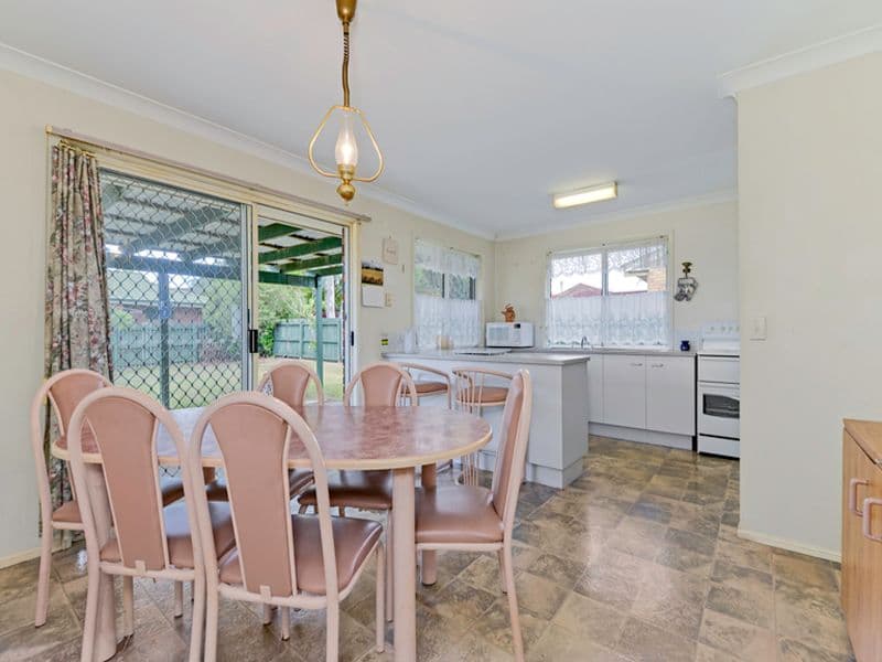 31 Bramble Crescent, DECEPTION BAY QLD 4508, Deception Bay - Thumbnail 4