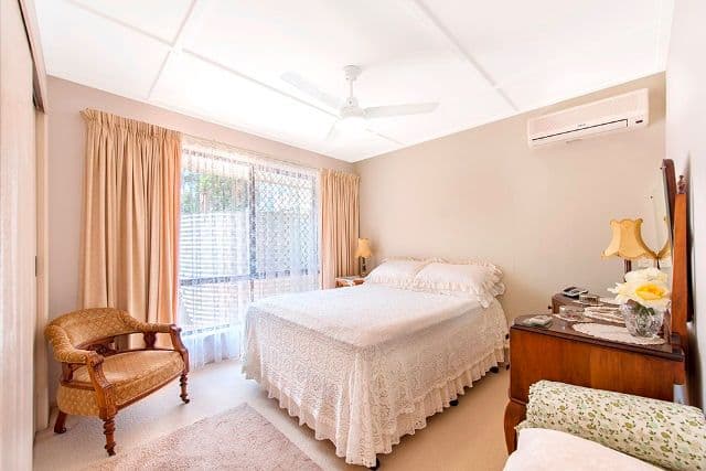 34 Bay Drive, JACOBS WELL QLD 4208, Jacobs Well - Thumbnail 4