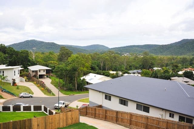 4 Armada Crescent, JUBILEE POCKET QLD 4802, Jubilee Pocket - Thumbnail 3