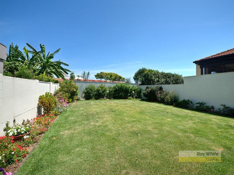 "Rosebury" 18 Bowman Street, HENDRA QLD 4011, Hendra - Thumbnail 2
