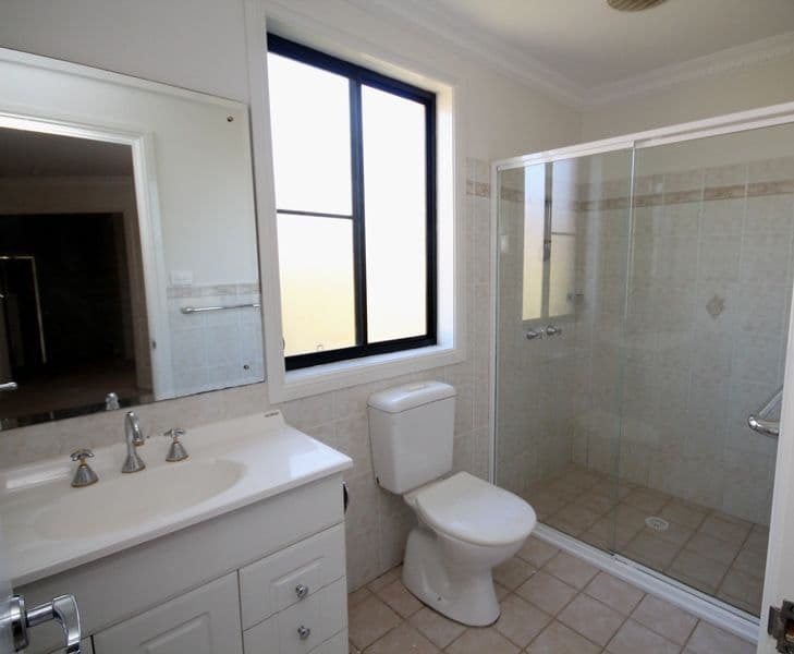 115 Lord Howe Drive, HINCHINBROOK NSW 2168, Hinchinbrook - Thumbnail 8