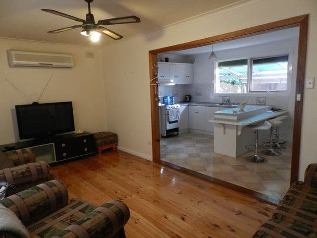 49 Zante Road, BERRI SA 5343, Berri - Thumbnail 2