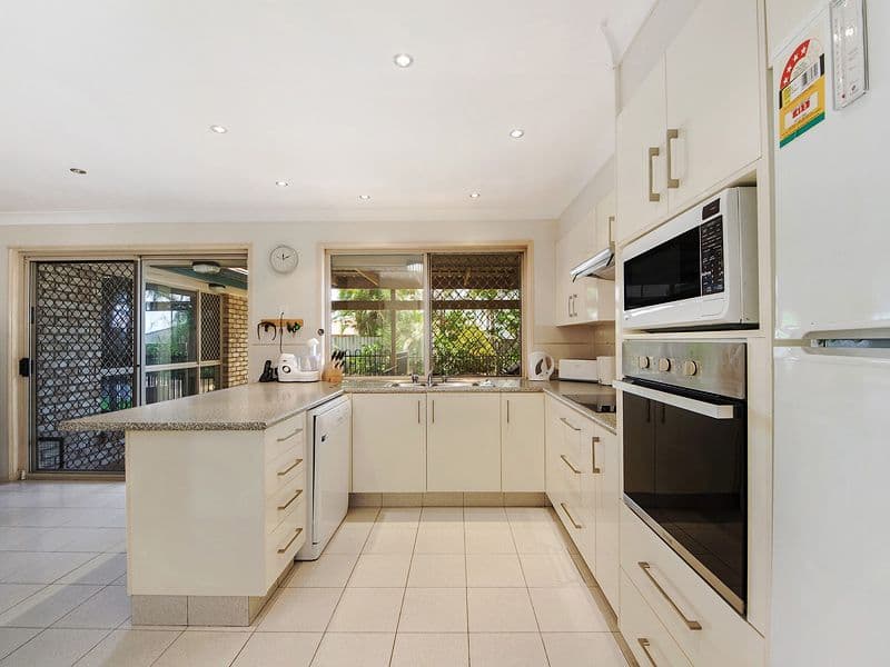 3 Calwell Court, MERRIMAC QLD 4226, Merrimac - Thumbnail 4