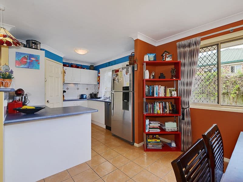21 Admiral Drive, DECEPTION BAY QLD 4508, Deception Bay - Thumbnail 2
