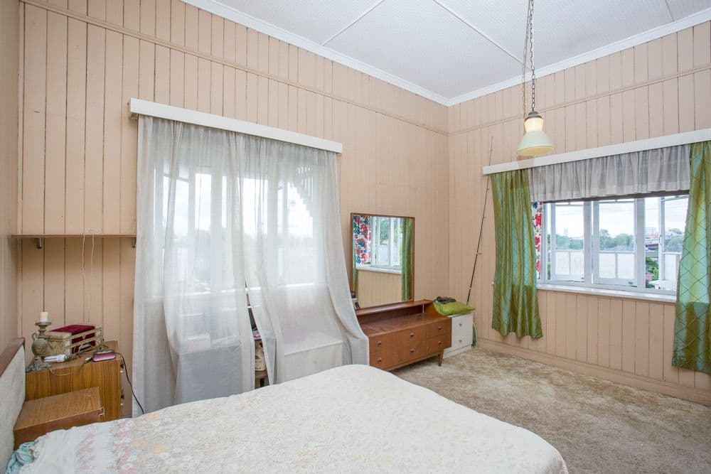 18 Ridge Street, GREENSLOPES QLD 4120, Greenslopes - Thumbnail 5
