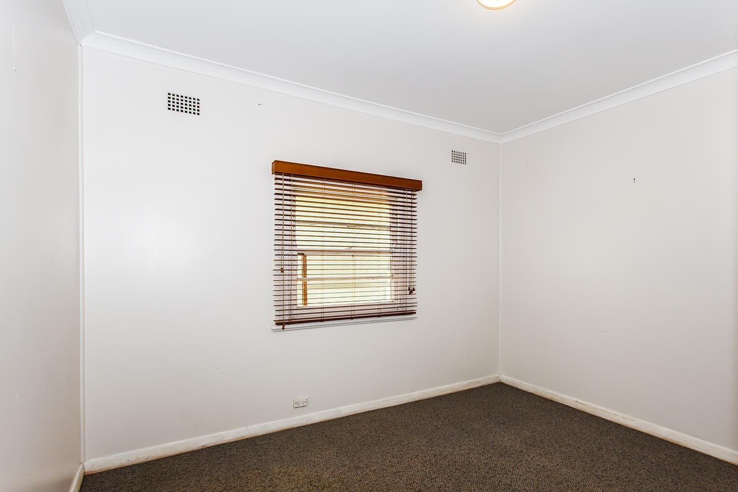 286 Pacific Highway, BELMONT NORTH NSW 2280, Belmont North - Thumbnail 8