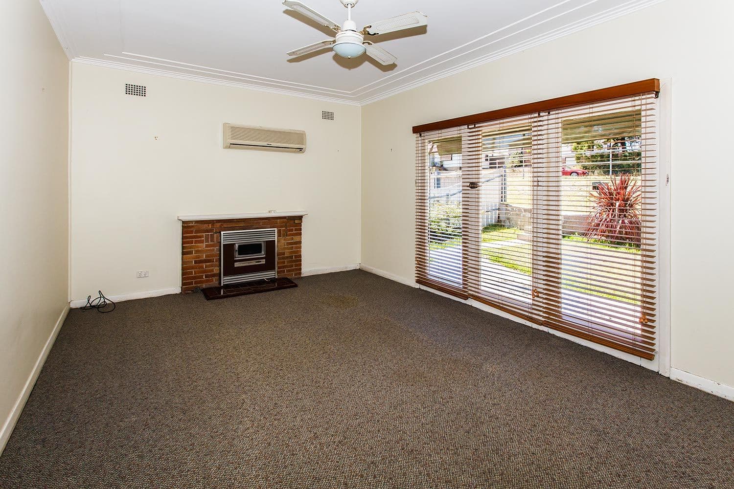286 Pacific Highway, BELMONT NORTH NSW 2280, Belmont North - Thumbnail 3