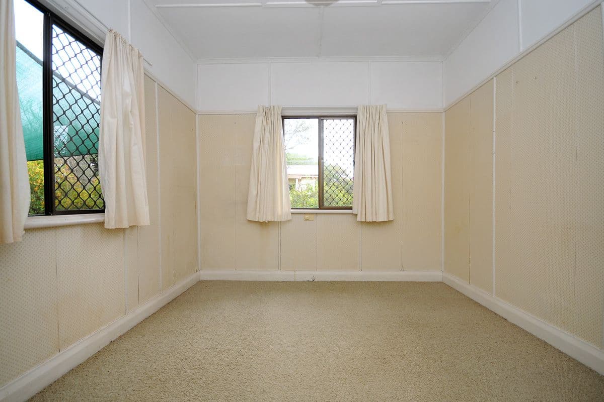 10 Goode Street, NEWTOWN QLD 4350, Newtown - Thumbnail 4
