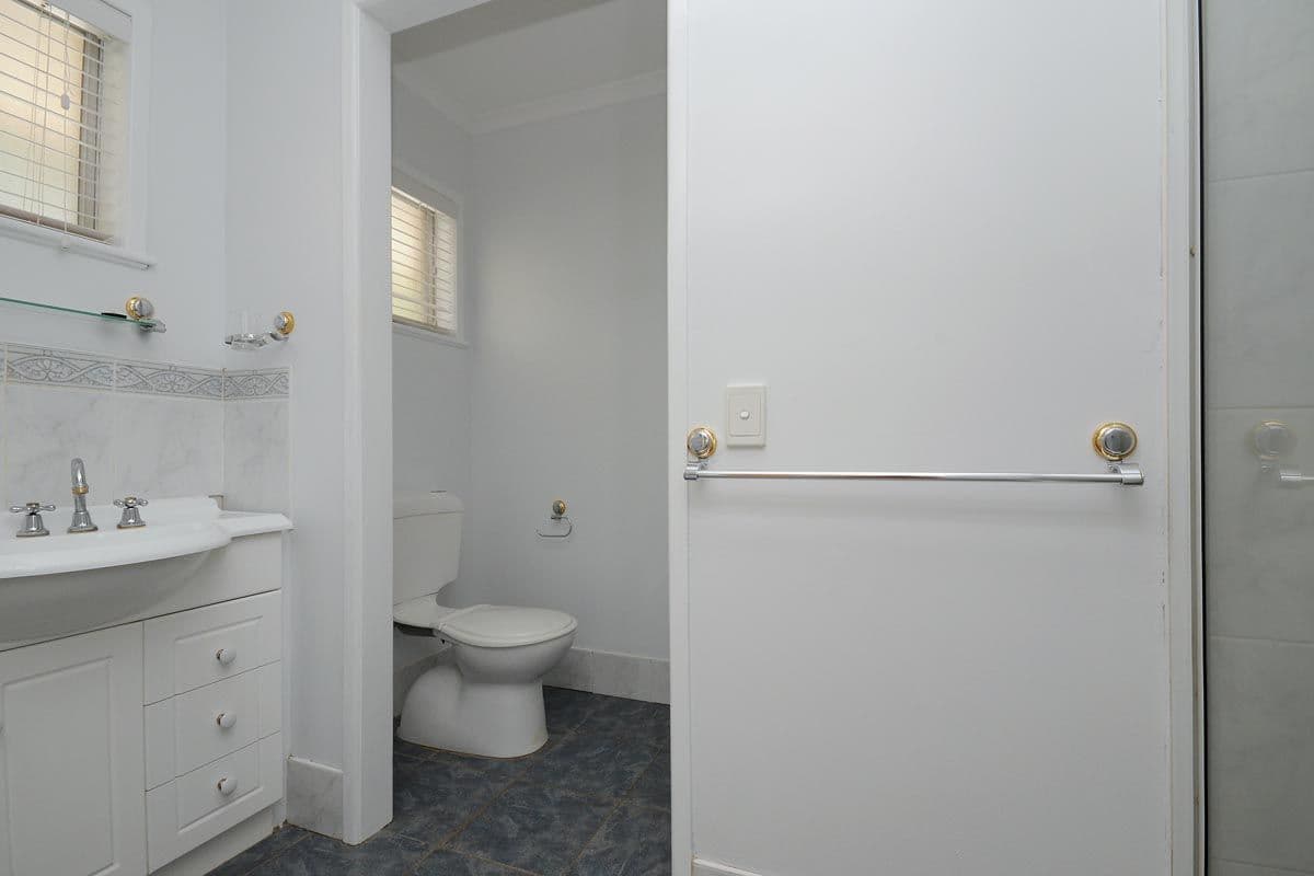 15 Rodway Crescent, RANGEVILLE QLD 4350, Rangeville - Thumbnail 7