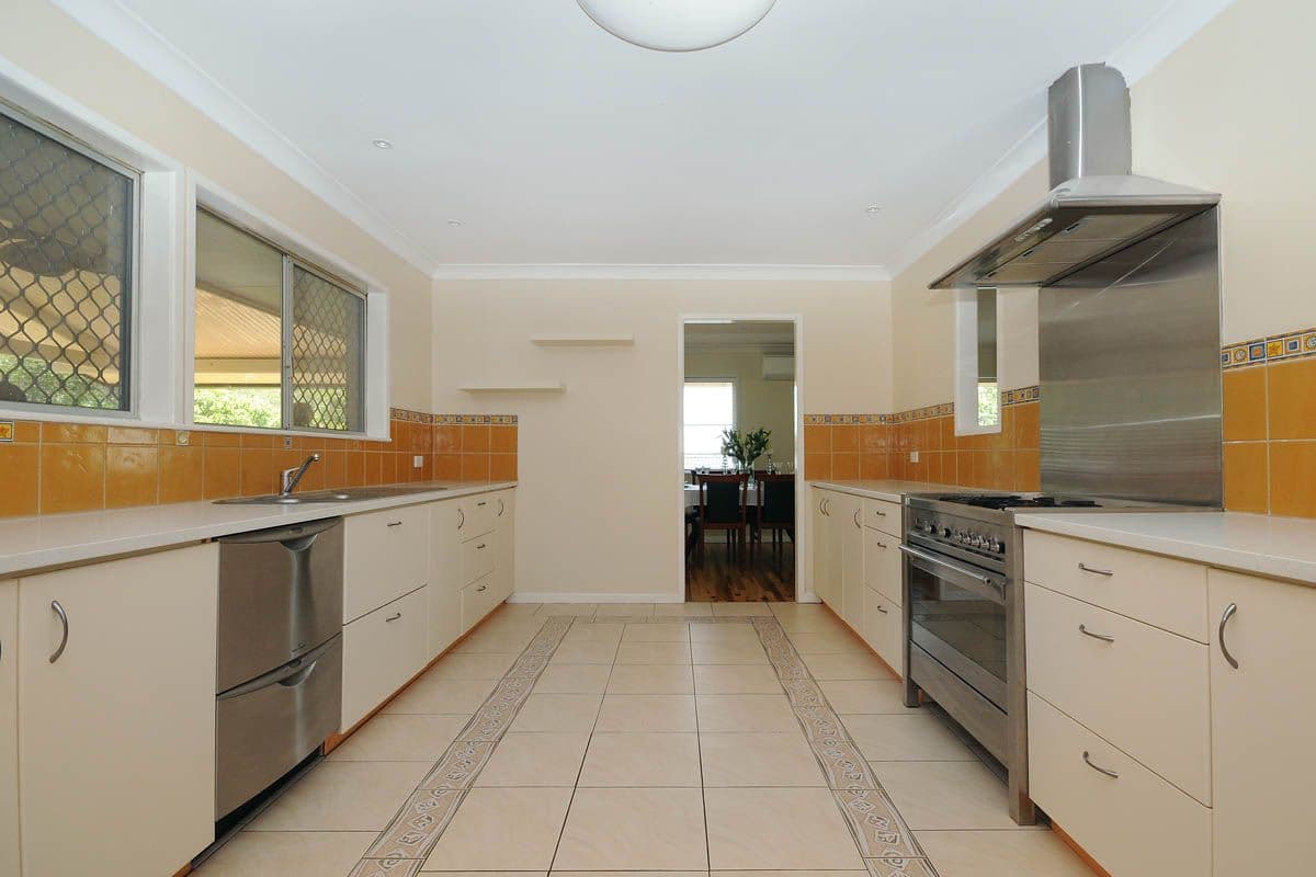 15 Rodway Crescent, RANGEVILLE QLD 4350, Rangeville - Thumbnail 3