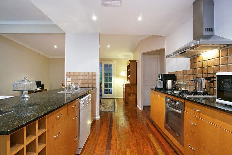 56 Molonga Terrace, GRACEVILLE QLD 4075, Graceville - Thumbnail 4