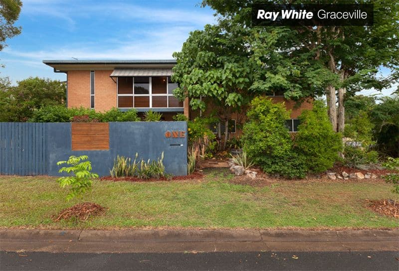 1 Penaton Street, CORINDA QLD 4075, Corinda - Image 1