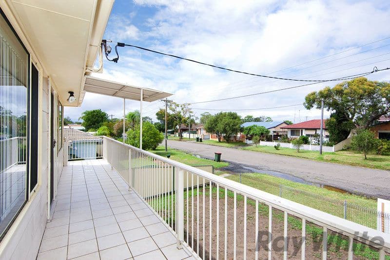 15 Koorana Avenue, GOROKAN NSW 2263, Gorokan - Thumbnail 3