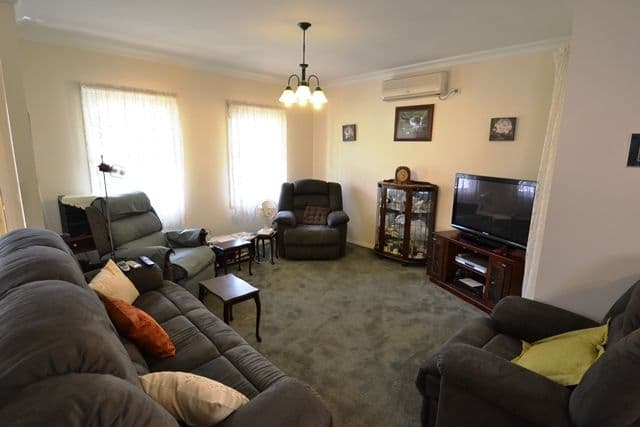 12C Victoria Street, SEYMOUR VIC 3660, Seymour - Thumbnail 5