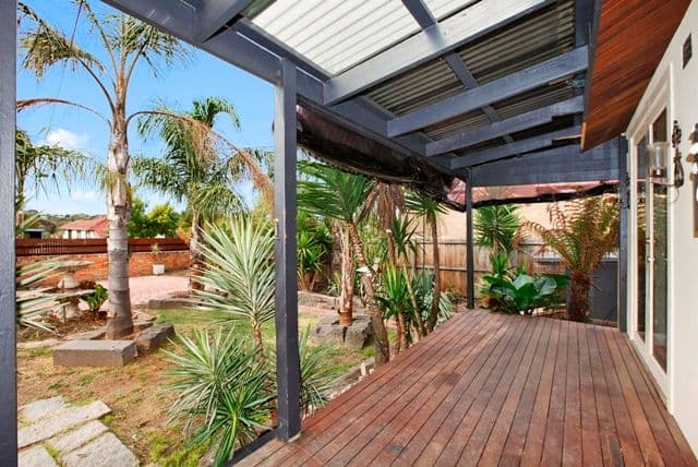 33 Lane Crescent, RESERVOIR VIC 3073, Reservoir - Thumbnail 2