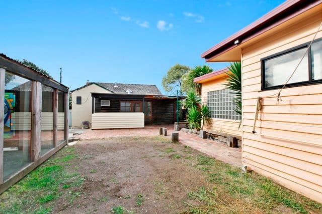 33 Lane Crescent, RESERVOIR VIC 3073, Reservoir - Thumbnail 8